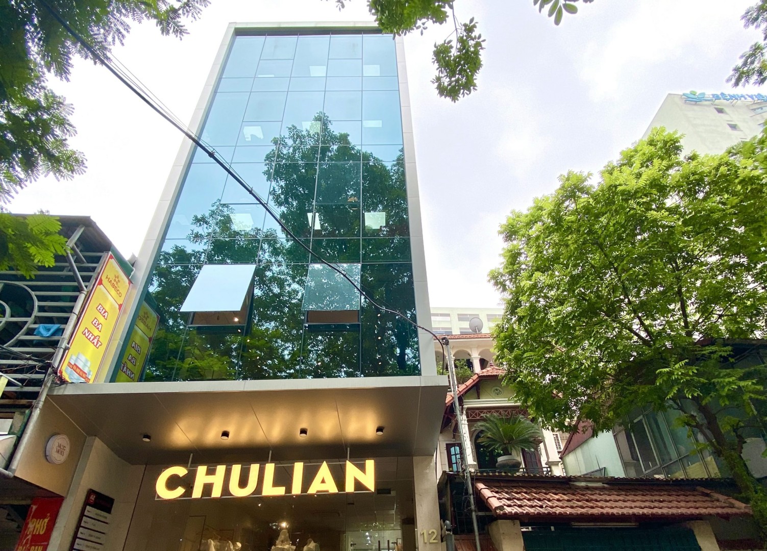 Tòa nhà Số 12 – Ngõ 80 – Phố Chùa Láng – Đống Đa<