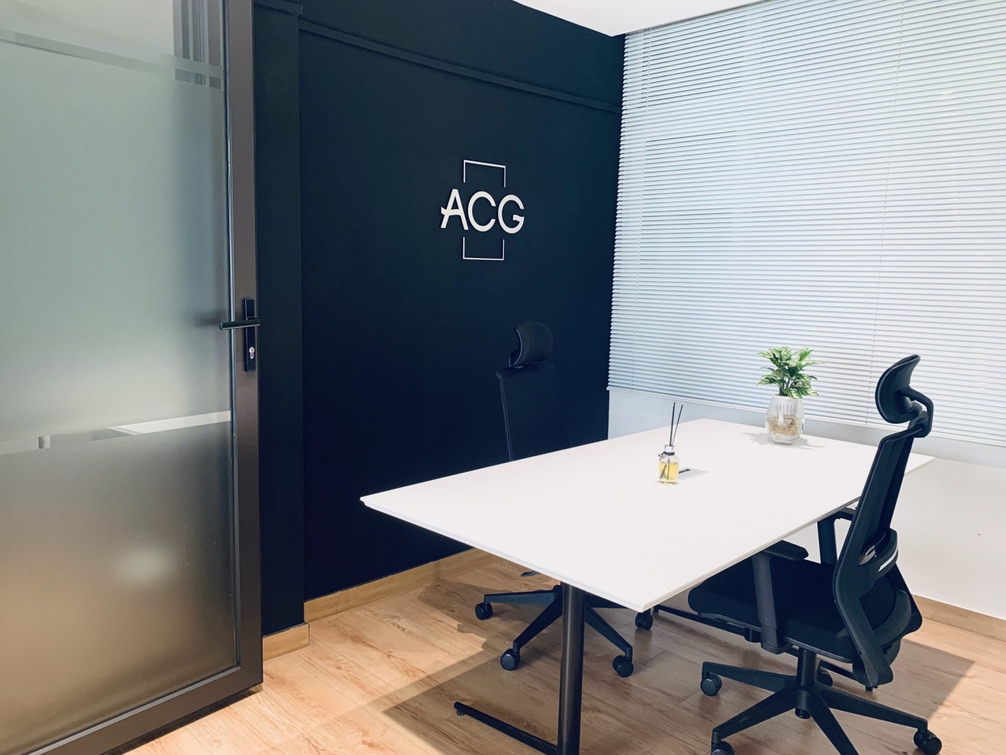 Tòa nhà Số 3 – Phố Châu Long – Ba Đình<